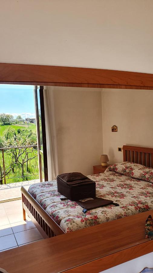 Casa Ciuffina Bed & Breakfast Civitella Casanova Екстериор снимка