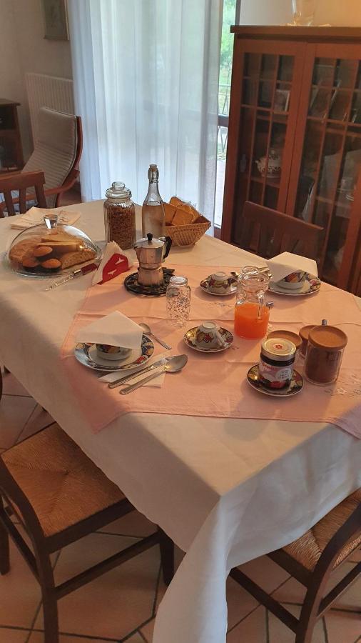 Casa Ciuffina Bed & Breakfast Civitella Casanova Екстериор снимка